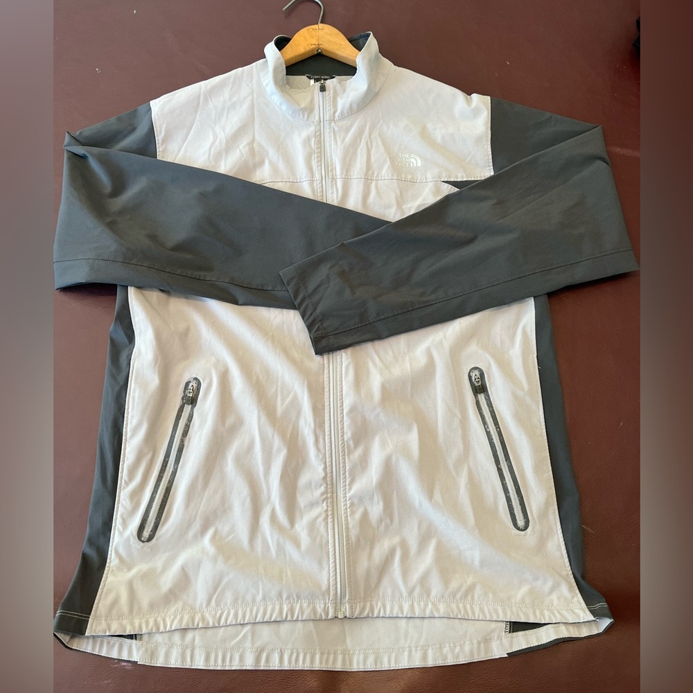 The NorthFace Lightweight Men’s Gray and Charcoal Jacket size X-Large